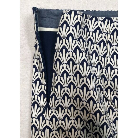 Talbots A-Line Pencil Skirt Navy Blue White Geometric Fan Print Lined Womens 16P - Picture 3 of 7